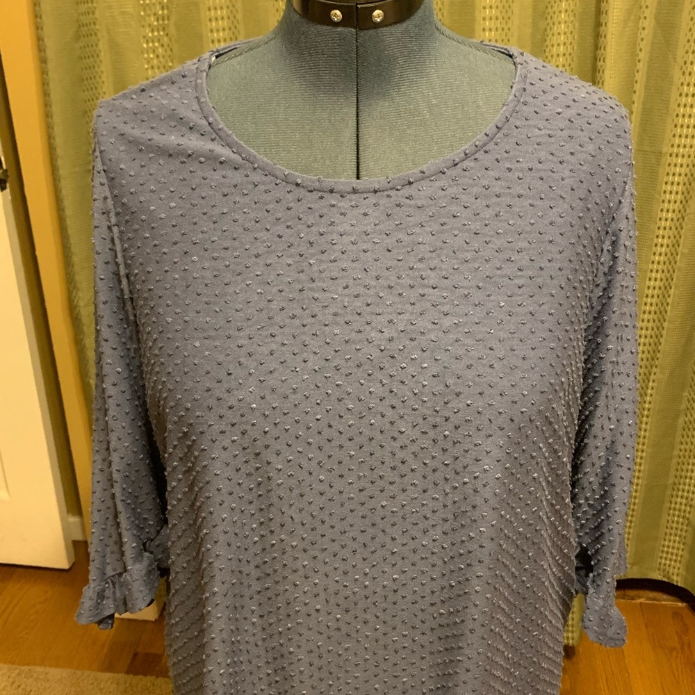 W5 Blue blouse